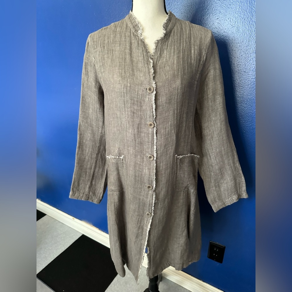 Eileen Fisher Irish Linen Duster. EUC.